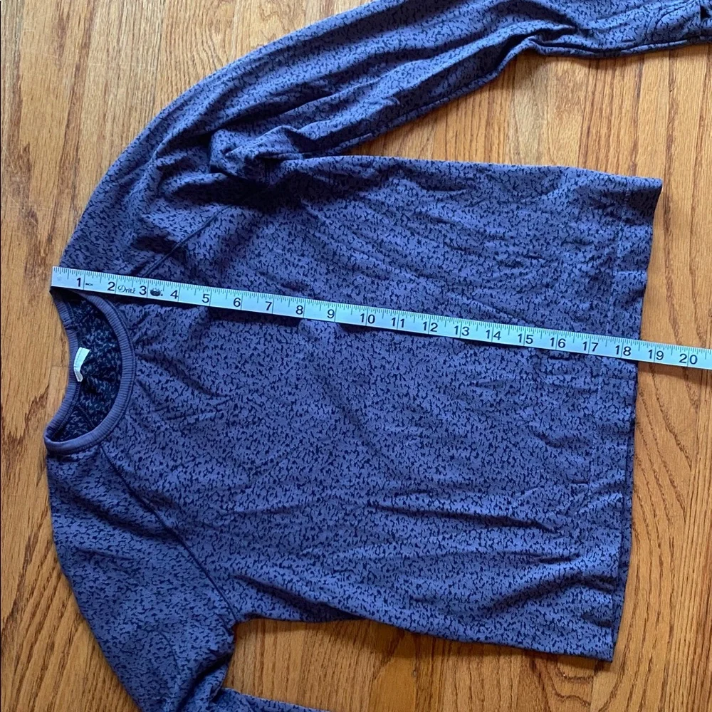 Athleta Girl Long Sleeve Swiftly